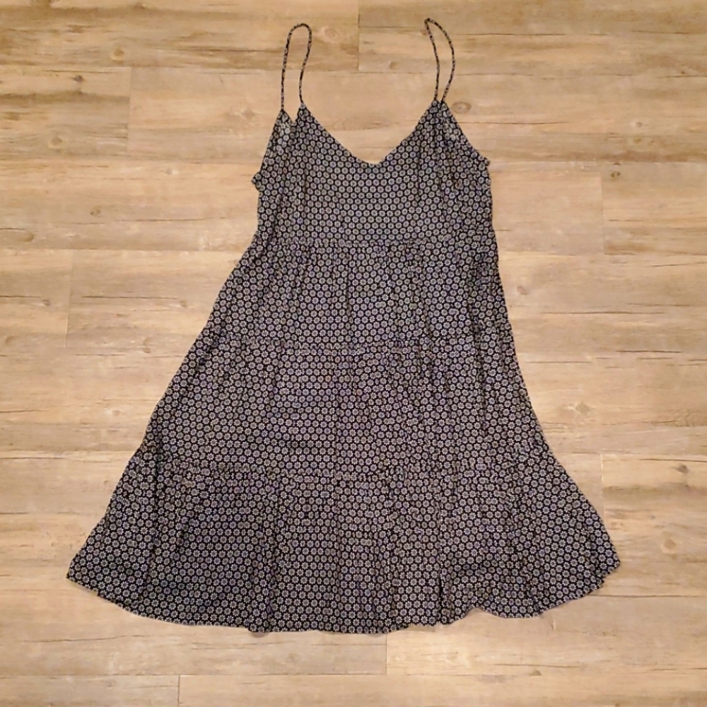 H&M V-neck Babydoll Dress